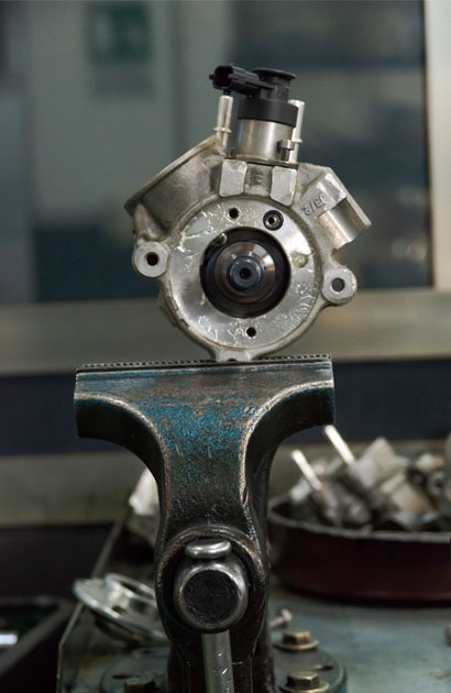 officina auto misterbianco - dettaglio parte motore